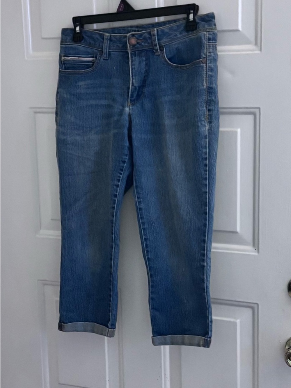 Faded Glory Women's Cuffed Capri Jeans